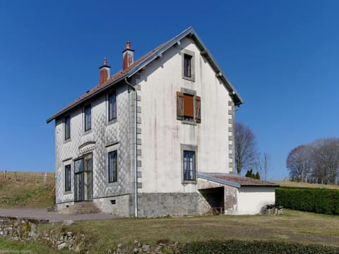 Gîte Authentique dans le Parc Régional, Animaux Acceptés - FR-1-583-464 House in Vosges