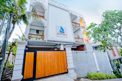 Property building, View (from property/room), Balcony/Terrace