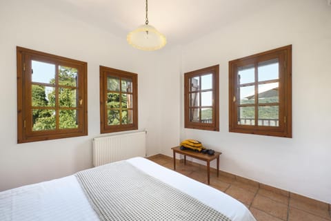 Kissos Experience House in Magnesia Prefecture, Greece