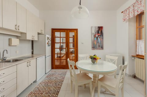 Epoha Apartment Apartment in Kotor