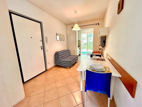 Bilocale Leonardo a Sirolo, con giardino a due passi dal centro Apartment in Sirolo