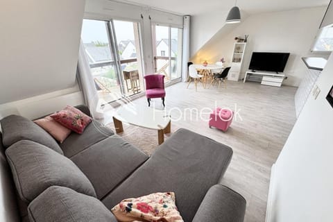 Charmant T2 au calme balcon exposé plein sud Apartment in Finistere