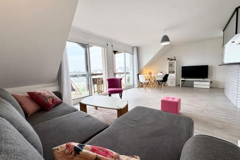 Charmant T2 au calme balcon exposé plein sud Apartment in Finistere