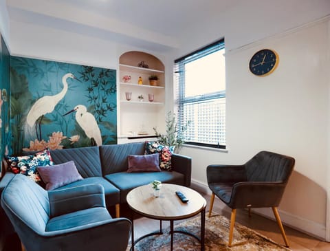 Home away from home-business & leisure travellers House in Northampton