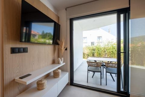Living room, Garden view