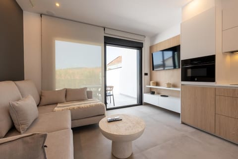 Kitchen or kitchenette, Living room