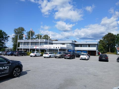 Property building, Parking