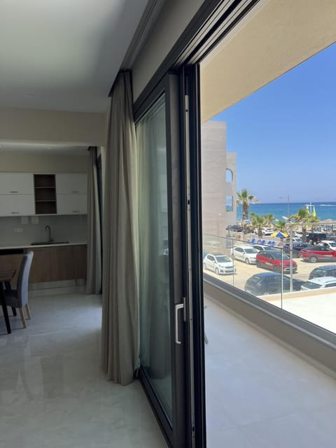 Day, Balcony/Terrace, Dining area, Sea view