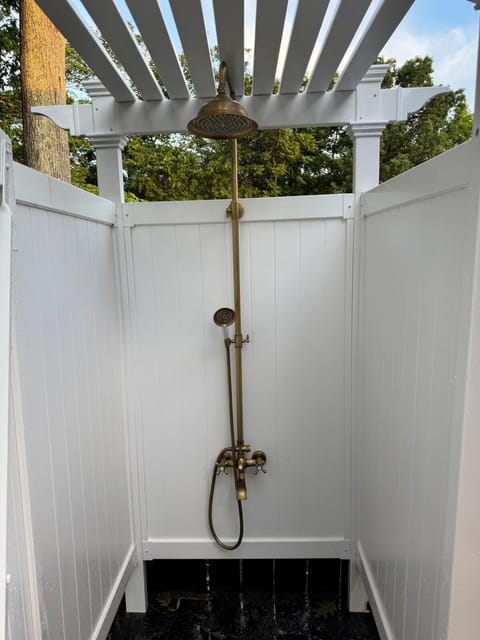 Cabin Cabin in Johnson City