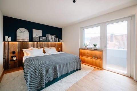 Living room, Bedroom