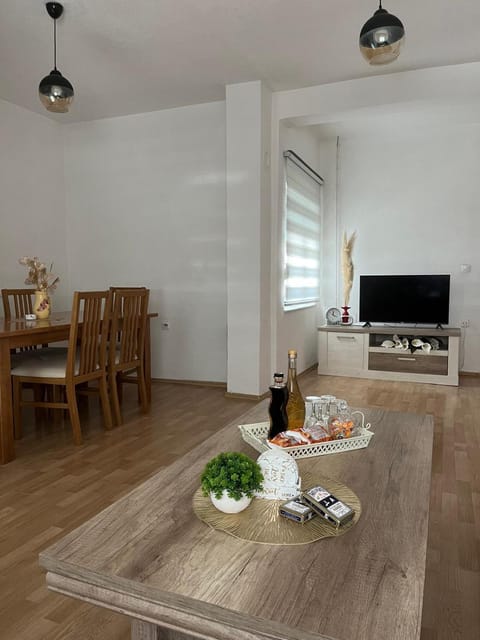 Apartment MJ Apartment in Dubrovnik-Neretva County