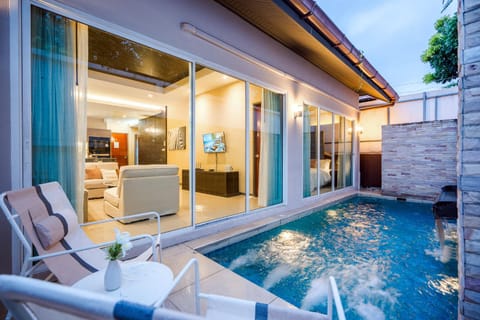 Hot Tub, Balcony/Terrace
