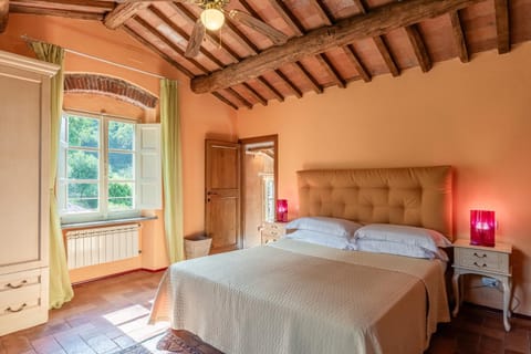 Borghetto Gaddini - Gli Americani Deluxe Apartment- Panoramic view and pool Apartment in Lucca