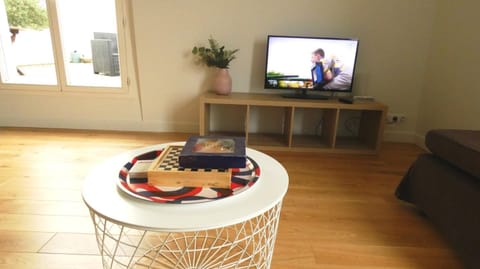 TV and multimedia, Seating area