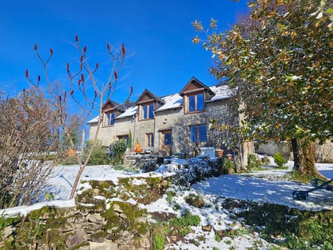 Property building, Winter