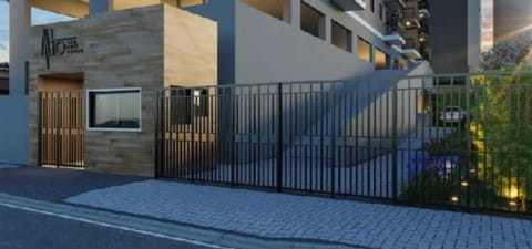 Property building, Facade/entrance, Lobby or reception