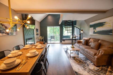 Enchanted Treehouse Hideaway By Avada Properties House in Gatlinburg