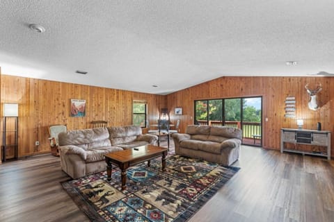 Astor Manor Astor Cottage Combo House in Astor