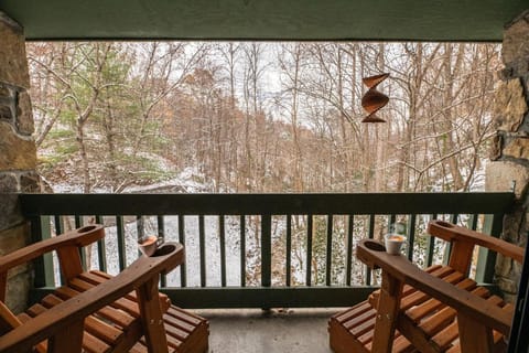Hikers Hideaway By Avada Properties House in Gatlinburg