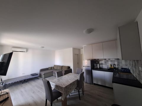 Apartman Tomo Apartment in Šibenik-Knin County, Croatia