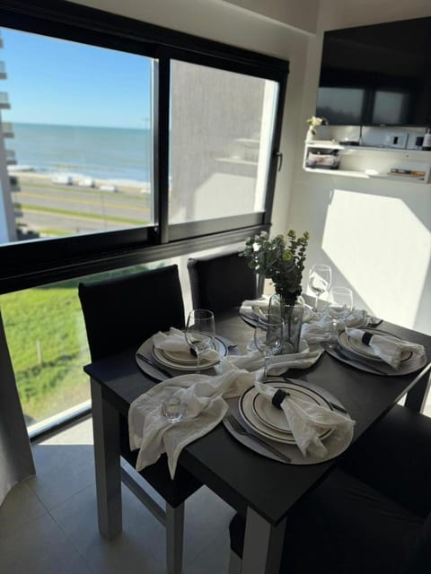 Dining area, Sea view