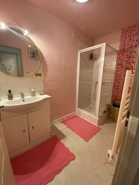 La Cigale- Rez de villa avec piscine Apartment in Fayence