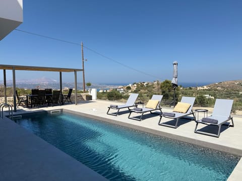 View (from property/room), Mountain view, Pool view, Sea view, Swimming pool, Swimming pool