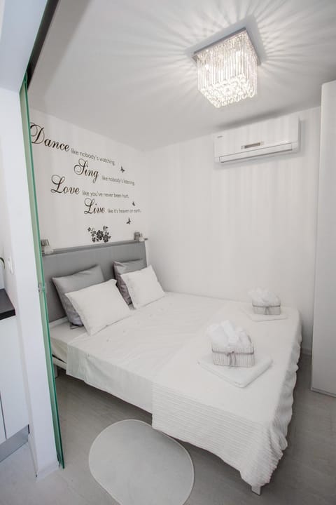 Property building, Bedroom