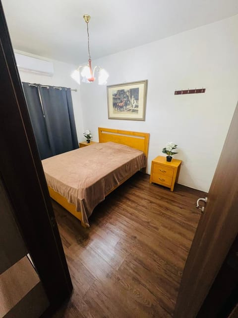 Red Diamond Apartment in Saint Julians