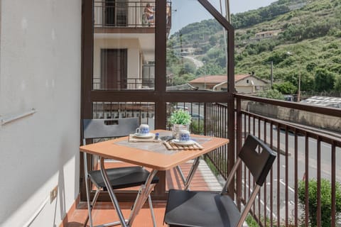 Natural landscape, Balcony/Terrace