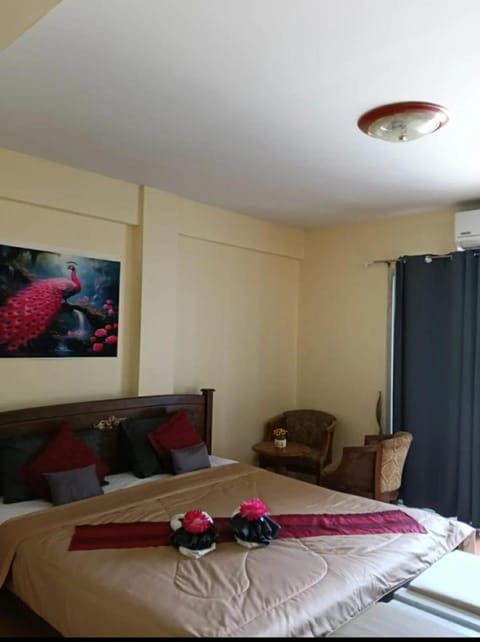 The Sunshine hostel and hotel Bed and Breakfast in Sala Dan