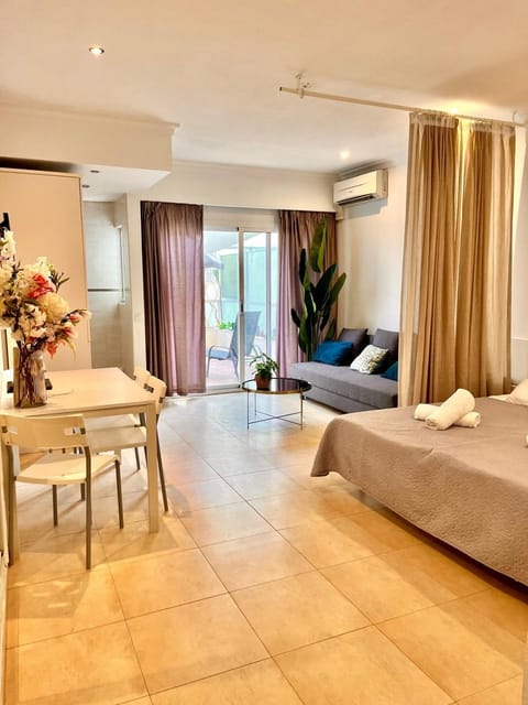 Hotel Apartamentos Fuengirola private studio Hotel in Fuengirola