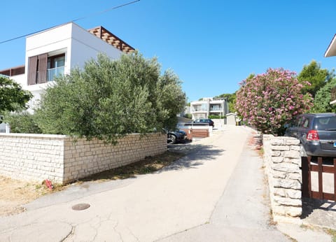 Murter - New apartment near Podvrske beach Apartment in Murter