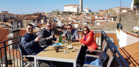 Balcony/Terrace, City view, Landmark view, Sea view