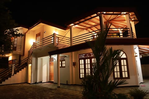 Night, View (from property/room), Balcony/Terrace