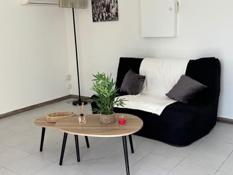 T2 climatisé avec piscine Apartment in Ghisonaccia