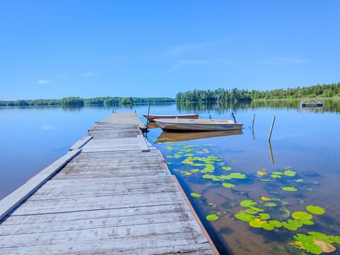 Lake view, Swimming pool