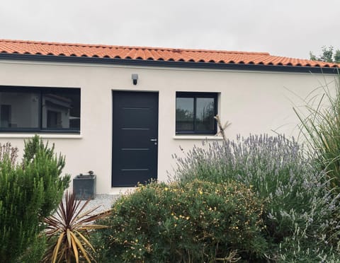 Property building, Garden view