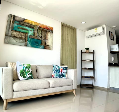Communal lounge/ TV room, Living room, Lounge or bar