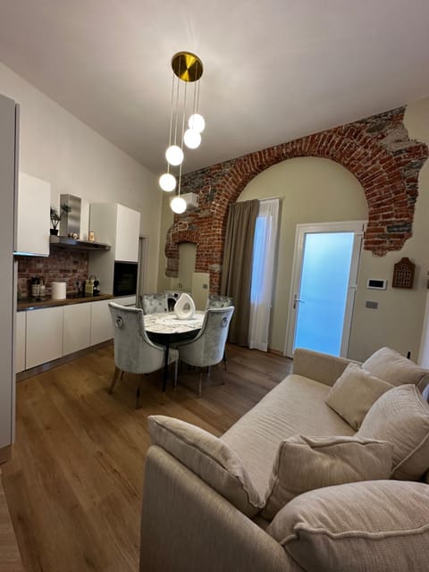 Casa di Zoja 1 Apartment in Arona