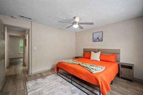 Townhome 4 min to Braves House in Smyrna