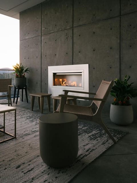 Living room, Seating area, fireplace