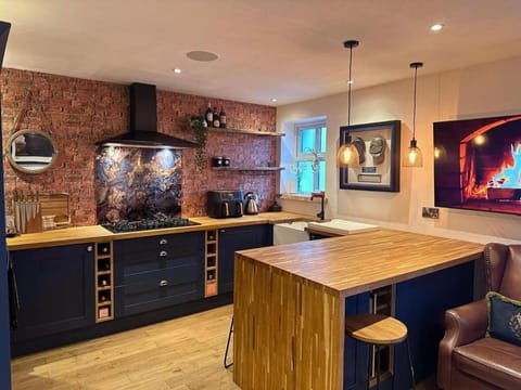 Executive 1bd 1st floor flat Apartment in Newport