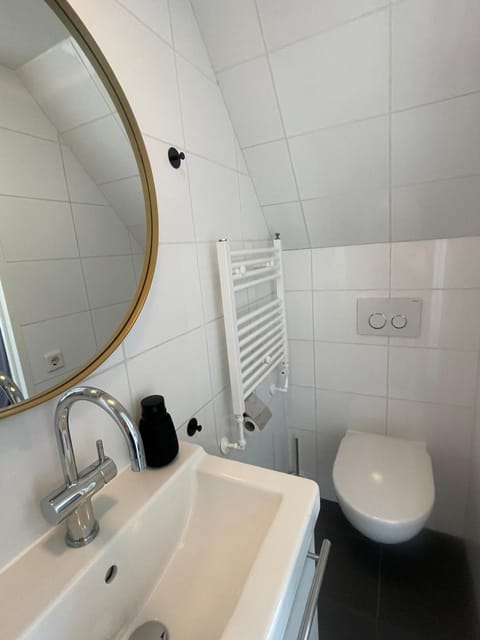 Wendy's Tiny Beachhouse Apartment in Noordwijk