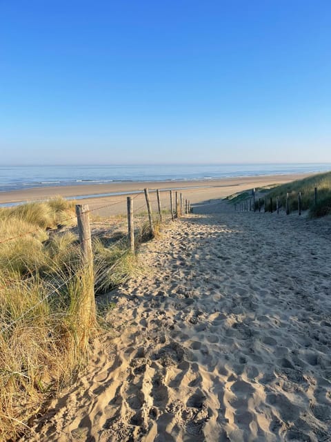 Wendy's Tiny Beachhouse Apartment in Noordwijk