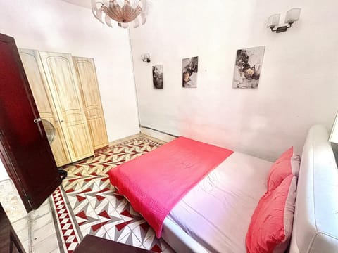 Triple room in Beautiful Maltese Townhouse Bed and Breakfast in Sliema