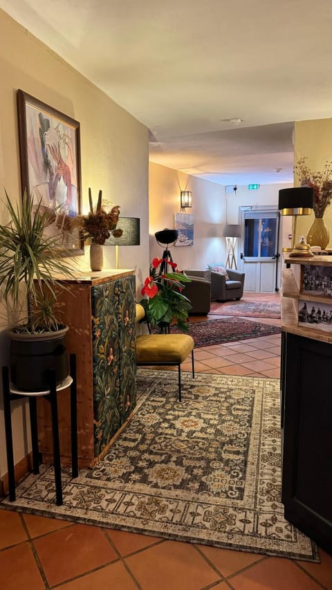 Living room, Lobby or reception