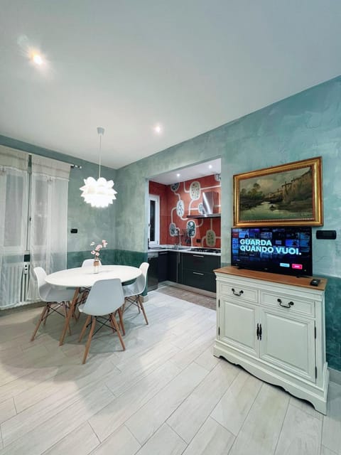 The House of Artists - 2 minutes from the Mole Antonelliana Apartment in Turin