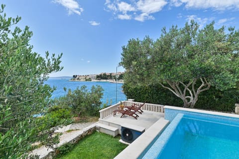 Garden view, Pool view, Swimming pool