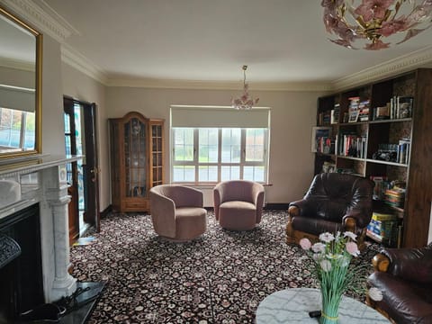 Dergfield House Bed and Breakfast in County Donegal